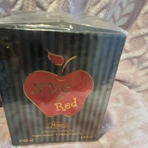 NYC in Red Eau de Parfum - Red
